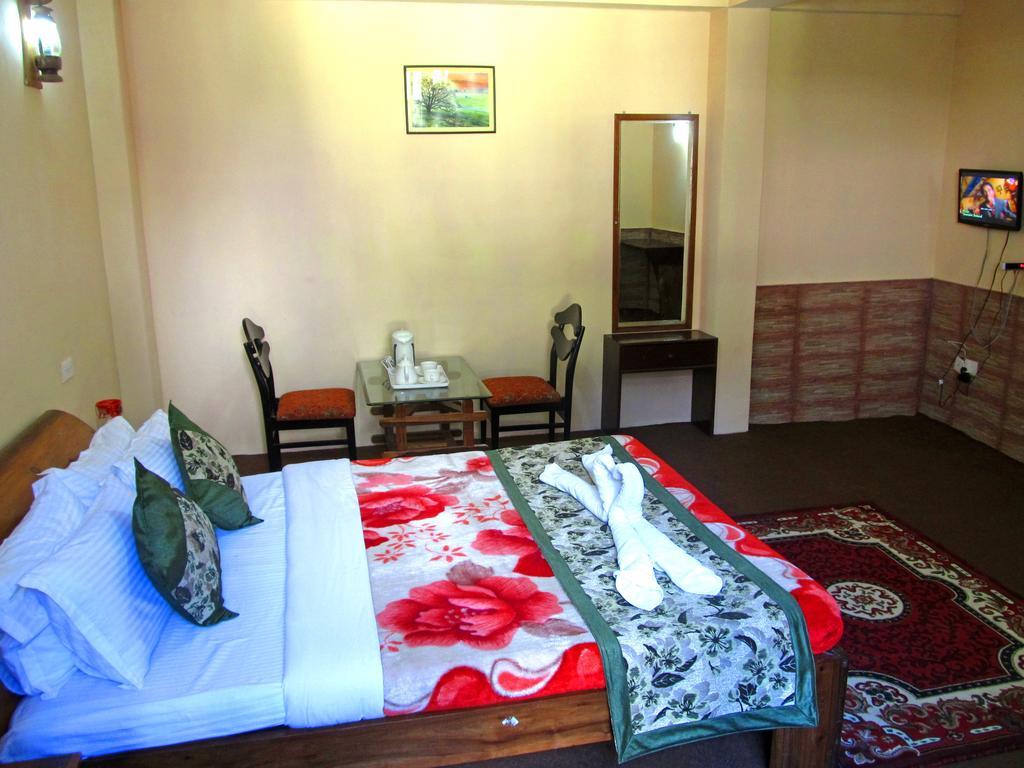 Hotel Alpine Crest Gangtok Exteriör bild